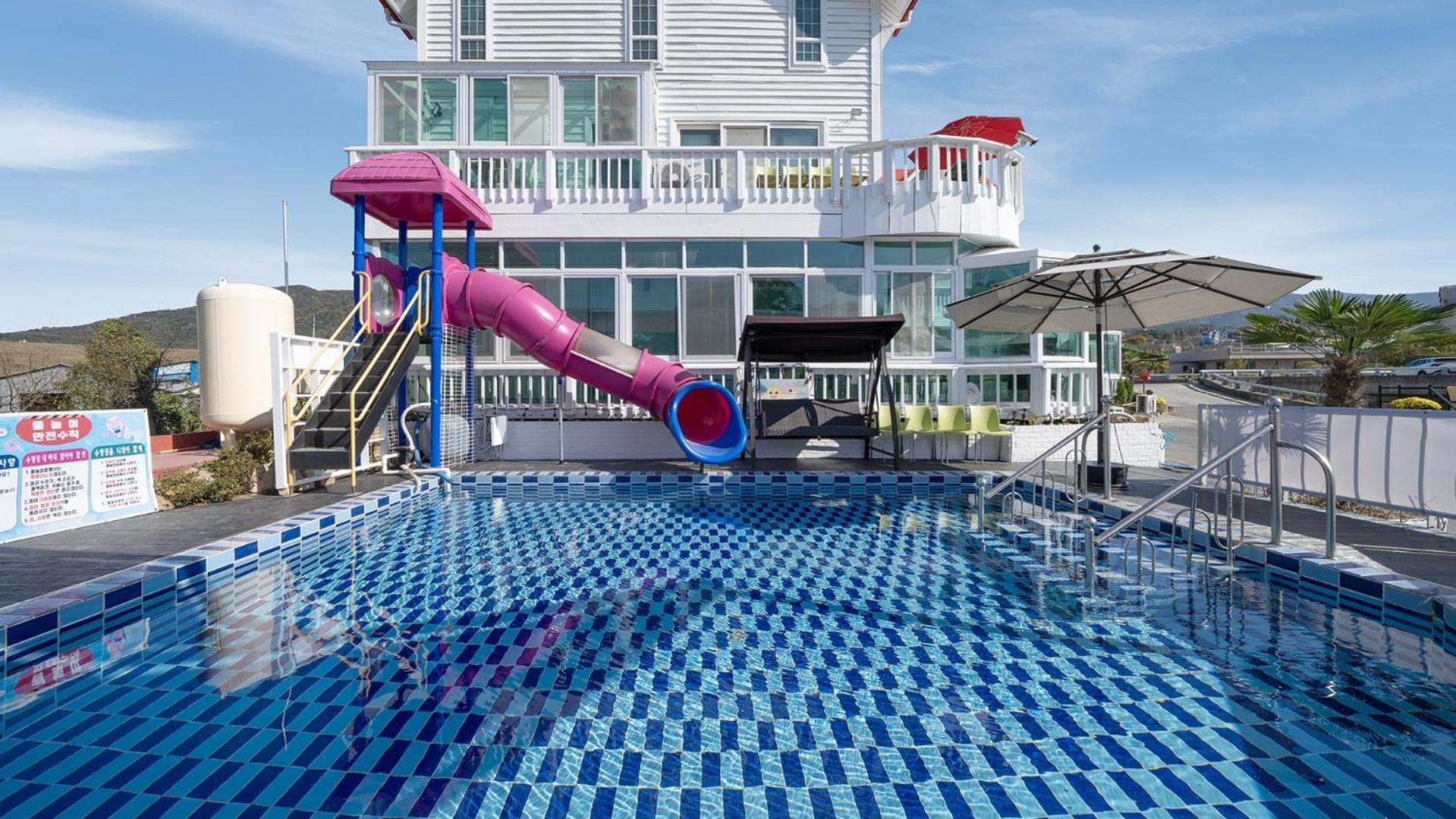 Gyeongju Riu Kids Poolvilla Exterior photo